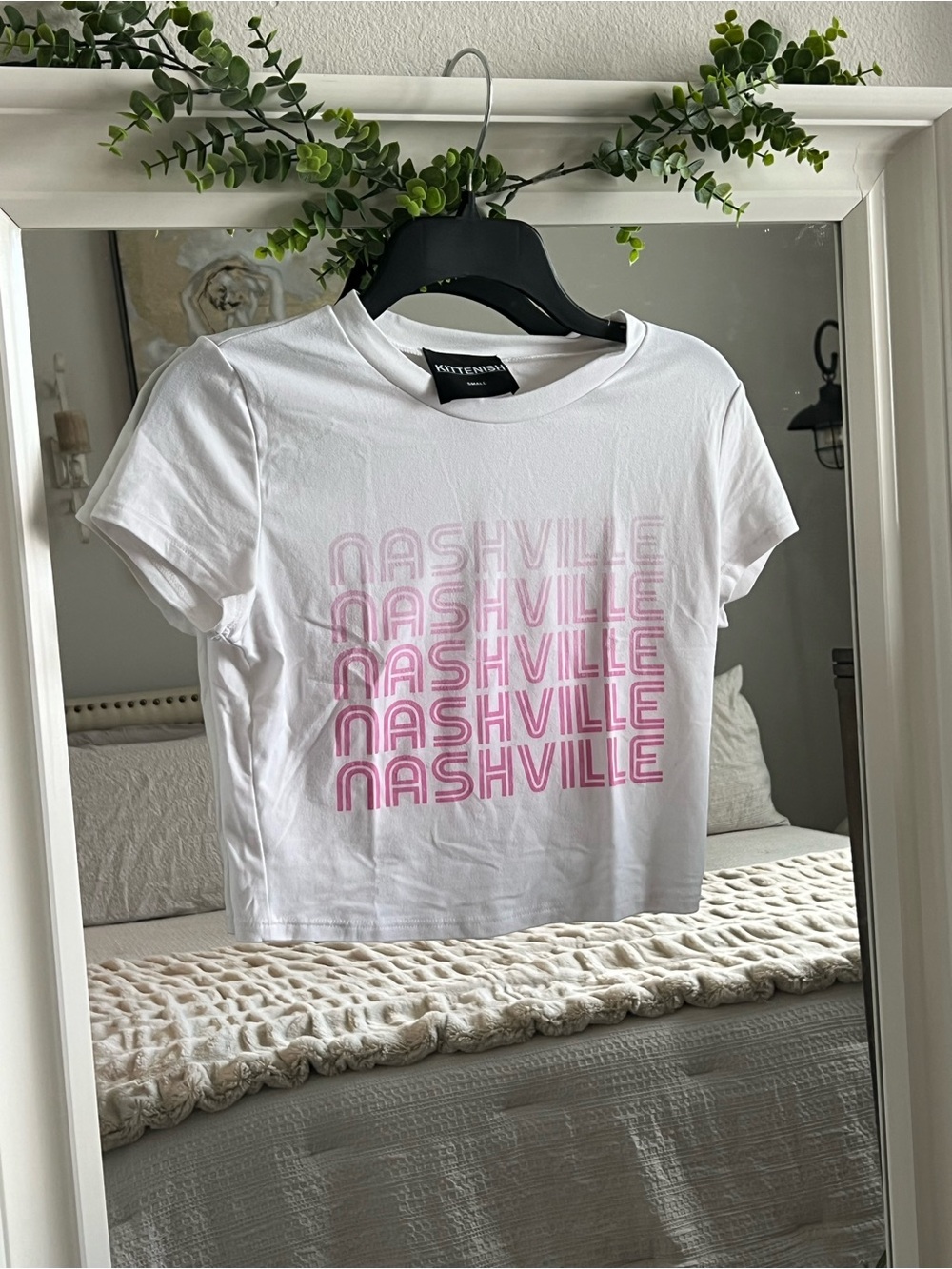 Kittenish White Cropped Tee with Pink Nashville Graphic